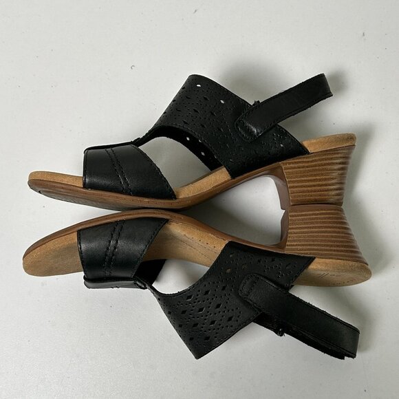 Clarks Collection Sandals Womens Size 9.5 Black Open Toe Ultimate Comfort Shoe - Picture 7 of 12